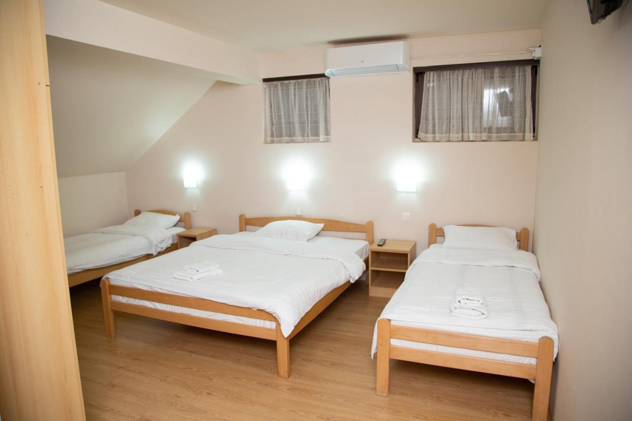 Motel Imperija Ub Eksteriør billede