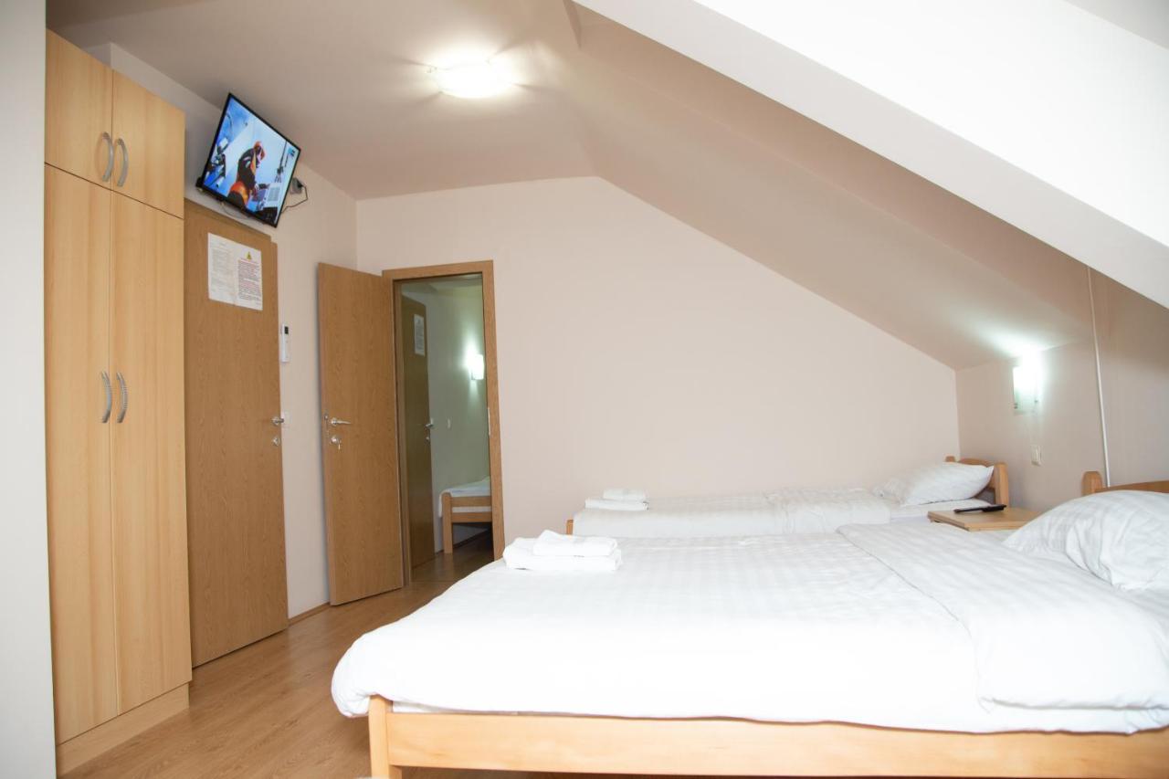 Motel Imperija Ub Eksteriør billede
